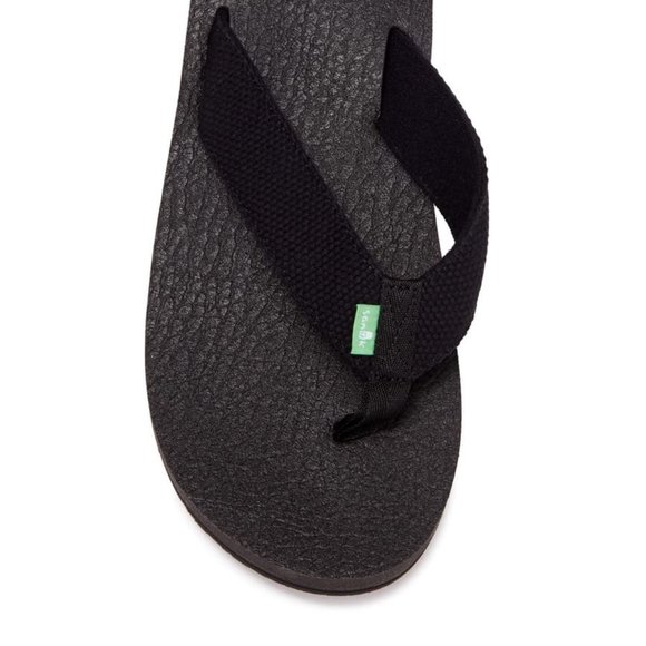sanuk yogi 4